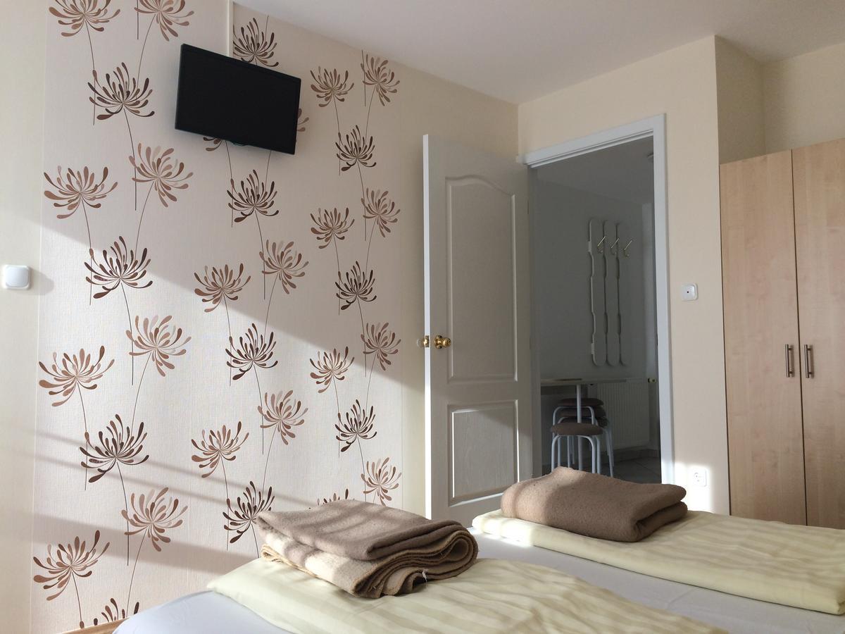 Szaloky Apartmanhaz Gyenesdiás Zewnętrze zdjęcie