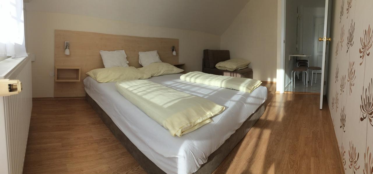Szaloky Apartmanhaz Gyenesdiás Zewnętrze zdjęcie