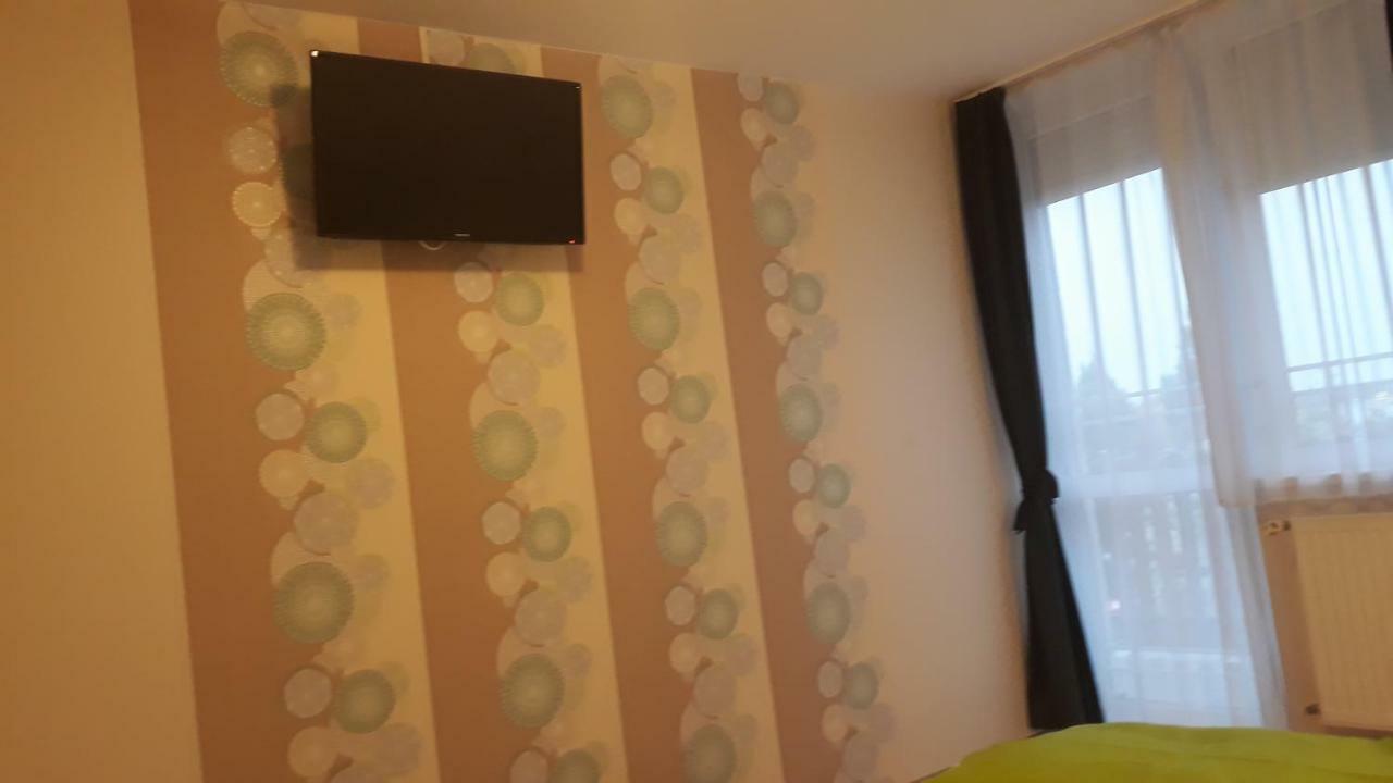 Szaloky Apartmanhaz Gyenesdiás Zewnętrze zdjęcie