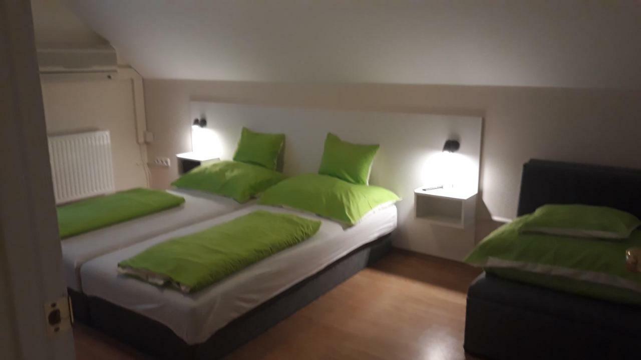 Szaloky Apartmanhaz Gyenesdiás Zewnętrze zdjęcie