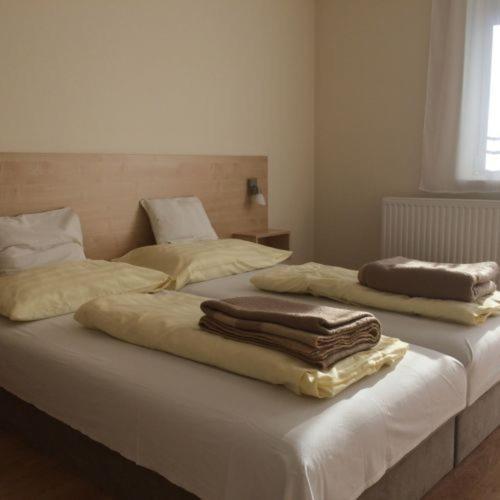 Szaloky Apartmanhaz Gyenesdiás Zewnętrze zdjęcie